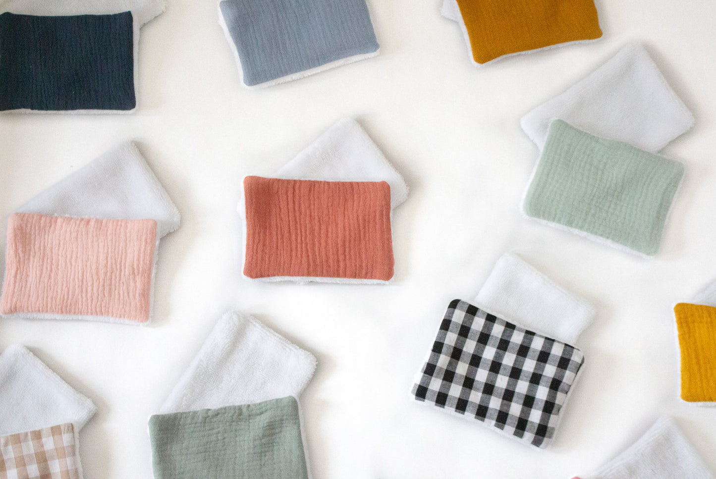 lingettes lavables en eponge bambou et doubla gaze vue en recto verso