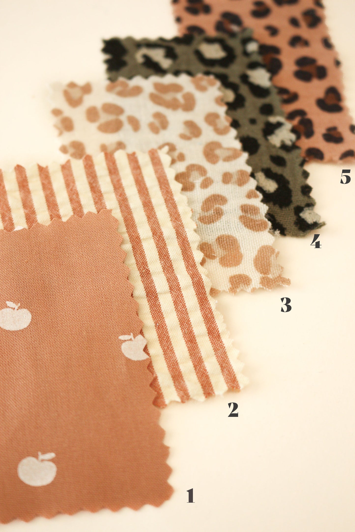 SCRUNCHY PHONE - DRAGONNE DE TÉLÉPHONE